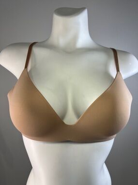 Victoria's Secret Nude/Tan No-wire Bra 34B